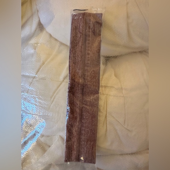 Figs Maroon headband NWT - Picture 2 of 2